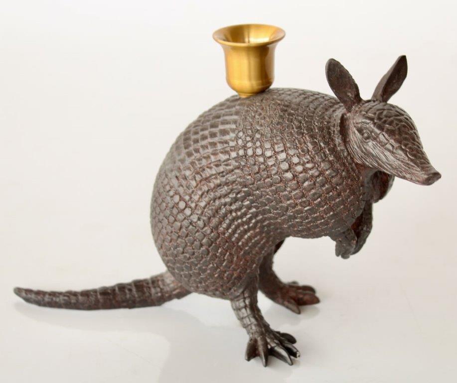 ARMADILLO CANDLE HOLDER  17X26CM